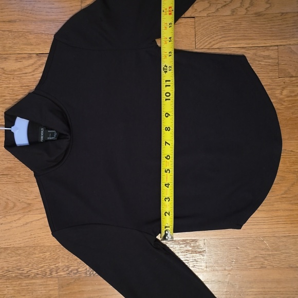 FOREVER 21 BUNDLE OF 2 WOMEN'S JUNIOR TURTLENECK TOPS GRAY & BLACK SIZE MEDIUM - Picture 4 of 16